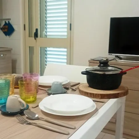 Bilocale Delle Robinie In Baia Apartment *