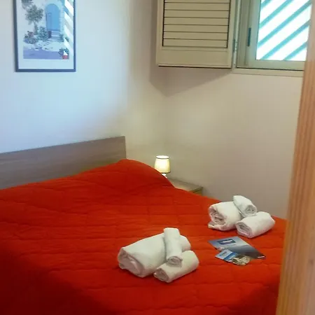 Apartment Bilocale Delle Robinie In Baia