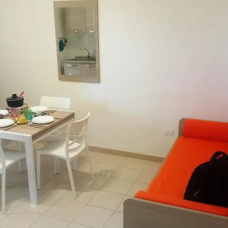 Apartment Bilocale Delle Robinie In Baia
